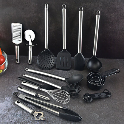 23 Piece Set of Kitchen Tools